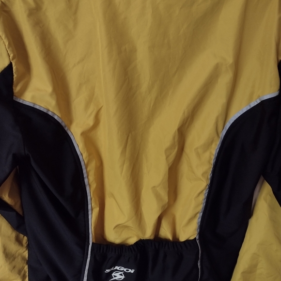 Sugoi performance biking jacket ladies size small - Picture 2 of 3